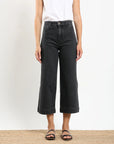 Ayat Cropped Jean