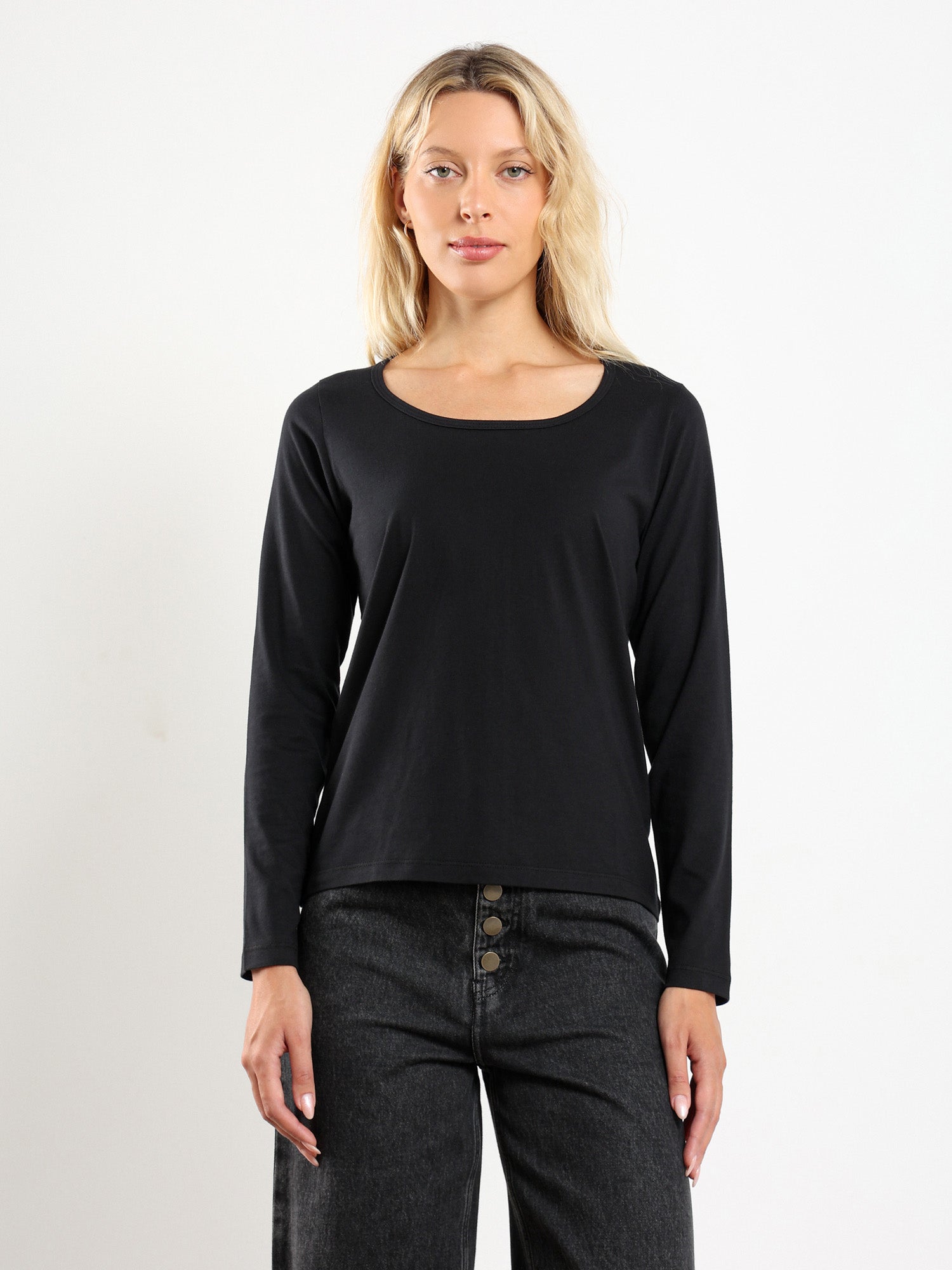 Long Sleeve Scoop Neck Top