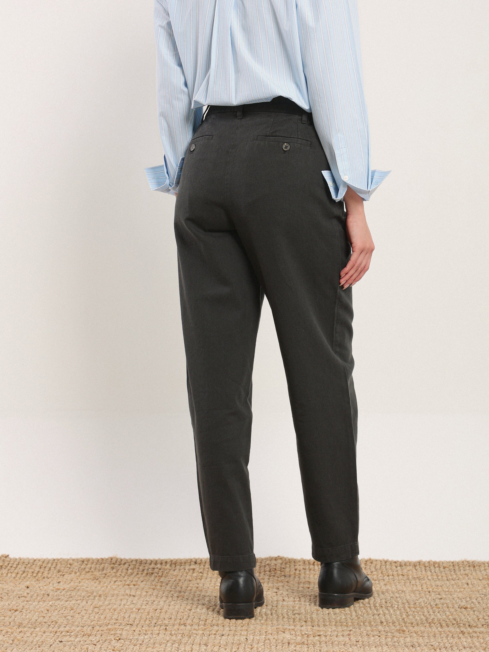 Pleated Trouser