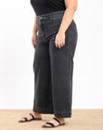 Wide Leg Cropped Jean